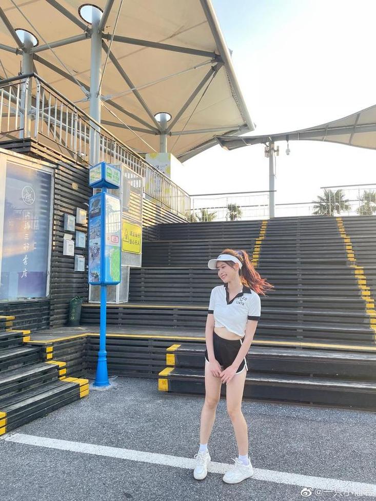 一只小仙若和嗜血之暗，绝美原图珍藏无删剪